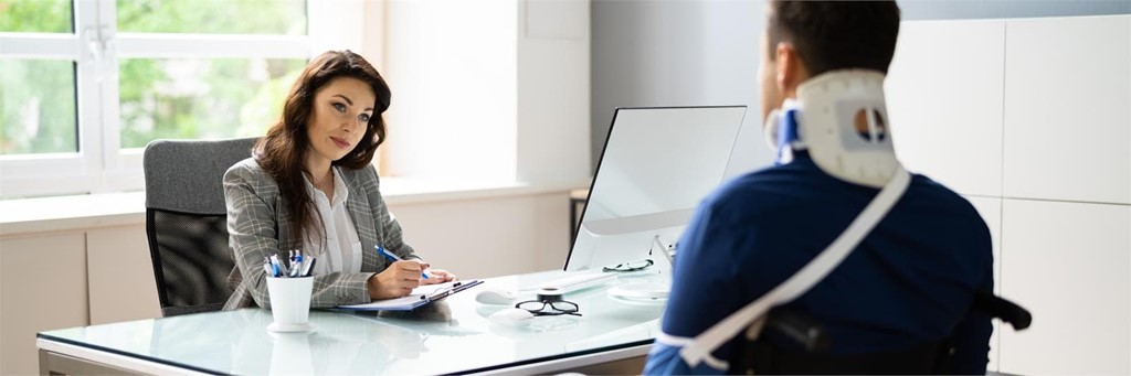 ¿Cómo solicitar una incapacidad laboral y qué prestaciones se pueden obtener?